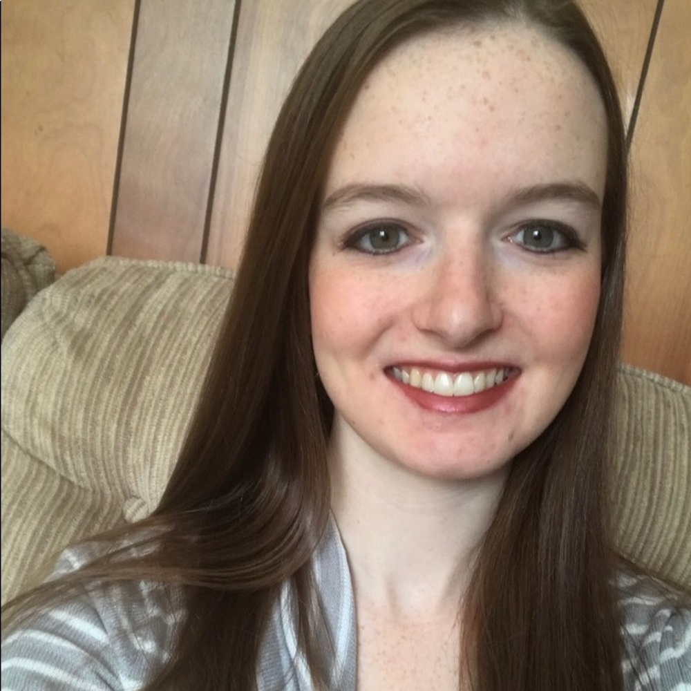 Meet your Posher, Christina